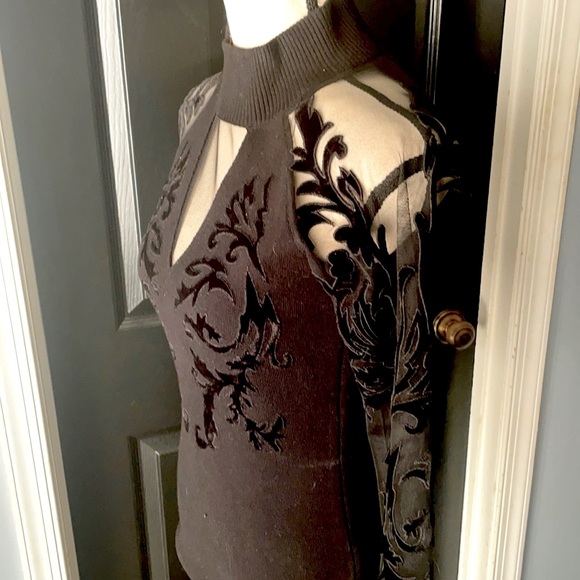 INC Beautiful detailed sweater 🖤 - Picture 3 of 4